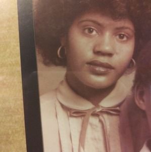 Meet your Posher, Deborah